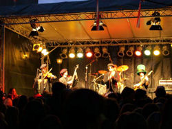 Bandfoto Pog Mo Thoin